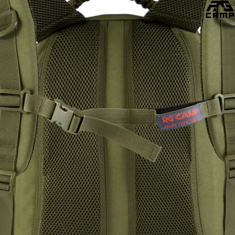Pas piersiowy w plecaku RG CAMP Urban 30l