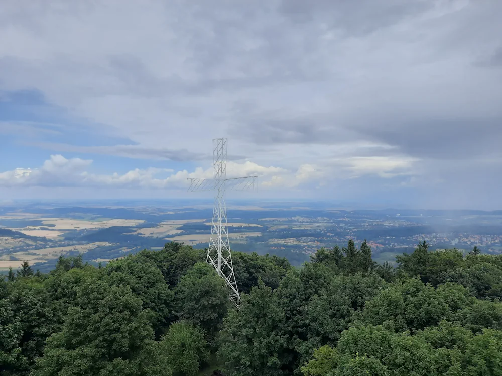 Panorama z wieży widokowej na Chełmcu