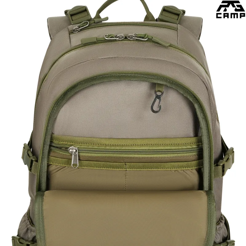 Plecak survivalowy 25l RG CAMP RG1920 khaki – przednia kieszeń z organizerem